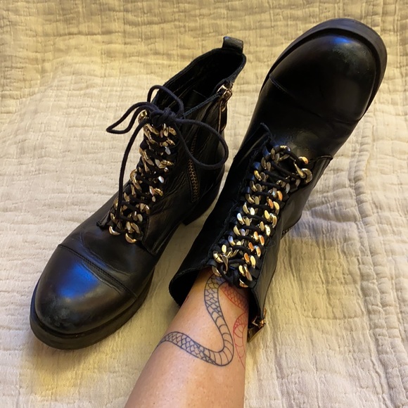 Vince Camuto Shoes | Black Combat Boots with Gold Hardware Detail | Color: Black | Size: 9 | Boutiquebarbie's Closet